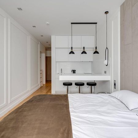Basis Apartments - Adults Only Kiev Exterior foto