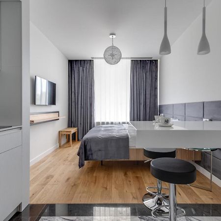 Basis Apartments - Adults Only Kiev Exterior foto