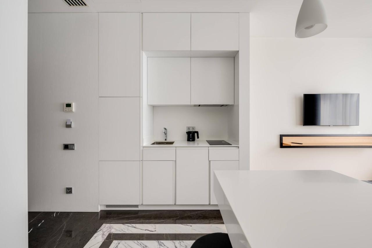 Basis Apartments - Adults Only Kiev Exterior foto