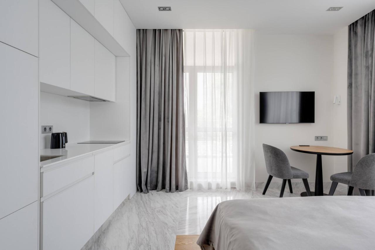 Basis Apartments - Adults Only Kiev Exterior foto