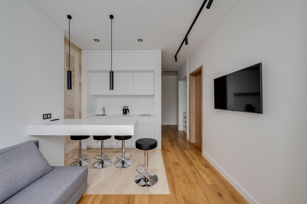 Basis Apartments - Adults Only Kiev Exterior foto
